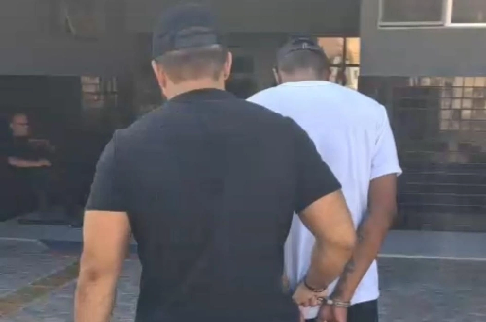 Polícia cumpre mandado de prisão por roubo no Conjunto Raul Barcellar, em Parnaíba