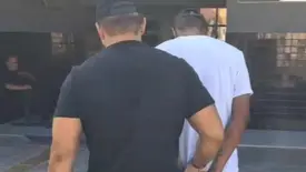 Polícia cumpre mandado de prisão por roubo no Conjunto Raul Barcellar, em Parnaíba (Foto: Divulgação/Polícia Civil)