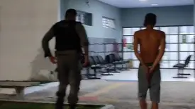 Polícia Militar apreende celular roubado e prende suspeito em Parnaíba (Foto: Reprodução)