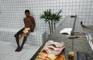 Polícia Militar prende suspeito conhecido como 'Cavaleiro do PCC' em Parnaíba (Foto: Reprodução)