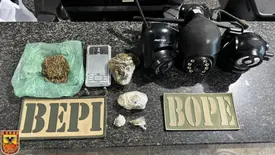 Polícia prende suspeitos de homicídio com drogas durante operação em Piripiri (Foto: Divulgação/PMPI)