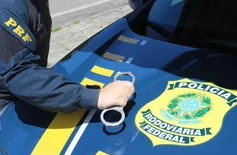PRF prende trio com documento falso e material ligado a estelionato em Floriano