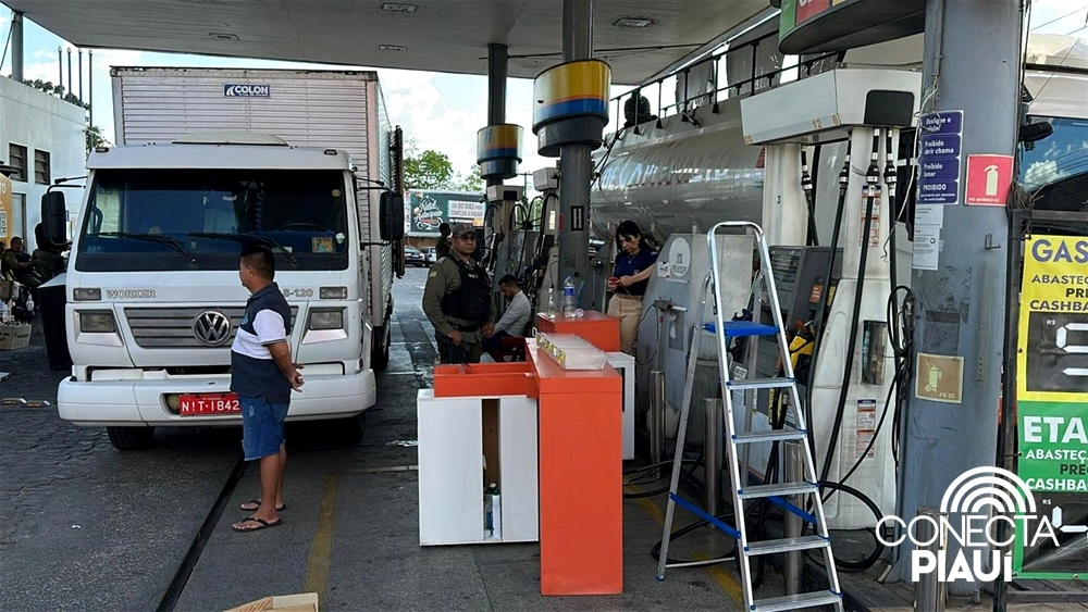 Posto é alvo de ação de despejo com acompanhamento da Polícia Militar em Teresina
