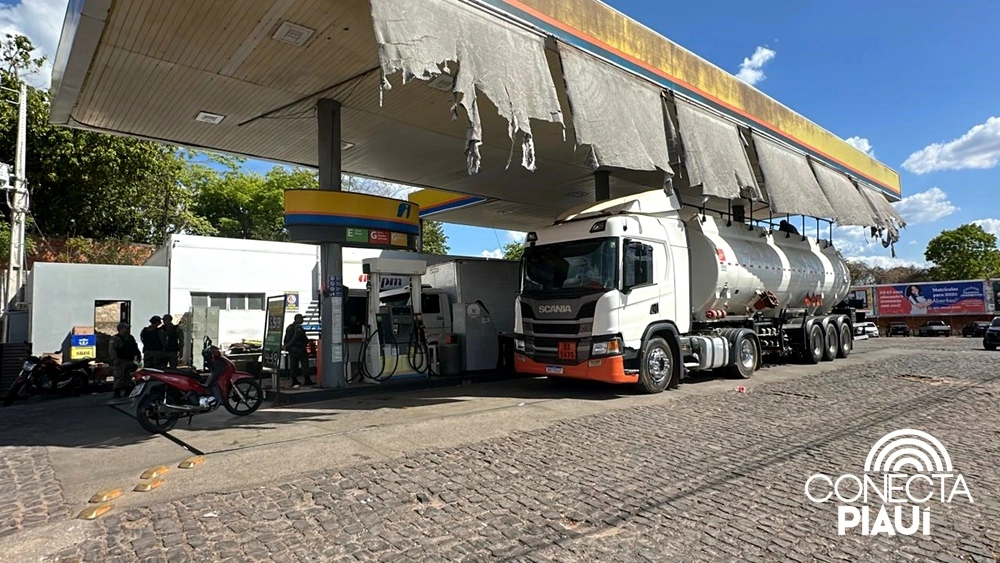 Posto é alvo de ação de despejo com acompanhamento da Polícia Militar em Teresina