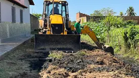 Prefeitura de Esperantina intensifica limpeza nos bairros da cidade (Foto: Reprodução)