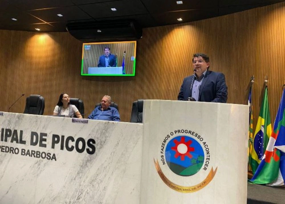 Prefeitura de Picos realiza Audiência Pública sobre metas fiscais de 2025