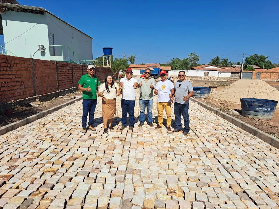 Prefeitura de São João do Arraial constrói mais de 1.500 m² de calçamento