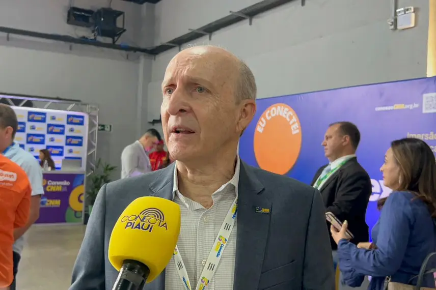 Primeiro dia do Conexão CNM reúne prefeitos piauienses em Teresina