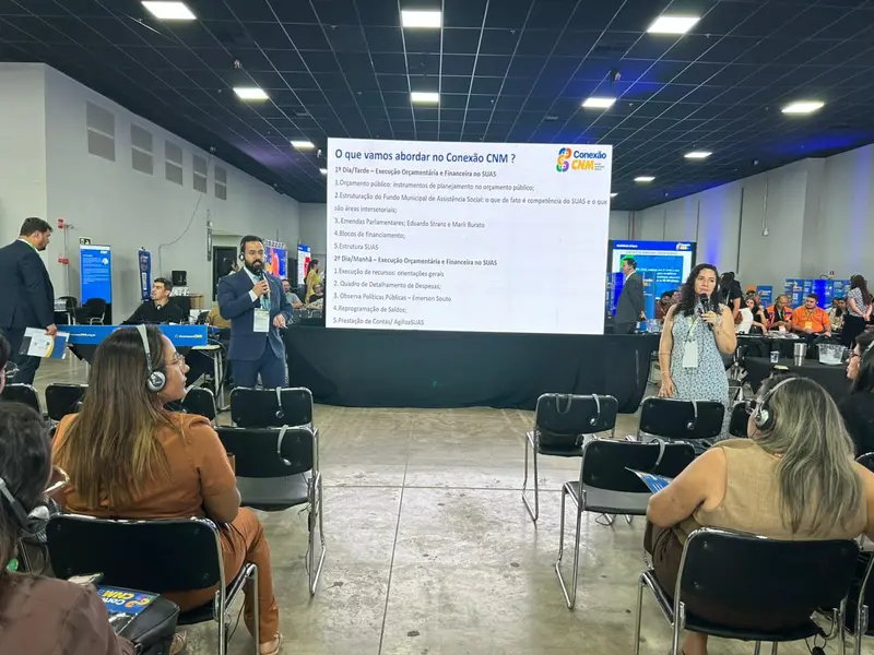 Primeiro dia do Conexão CNM reúne prefeitos piauienses em Teresina