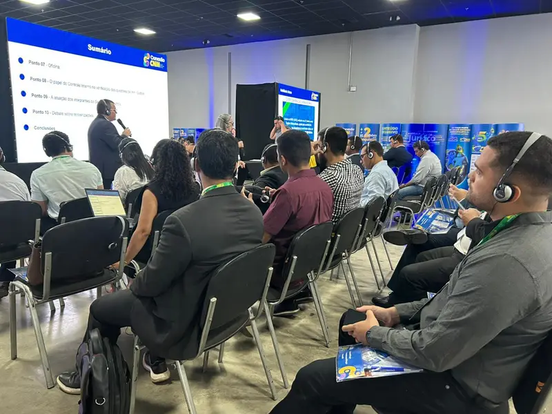 Primeiro dia do Conexão CNM reúne prefeitos piauienses em Teresina