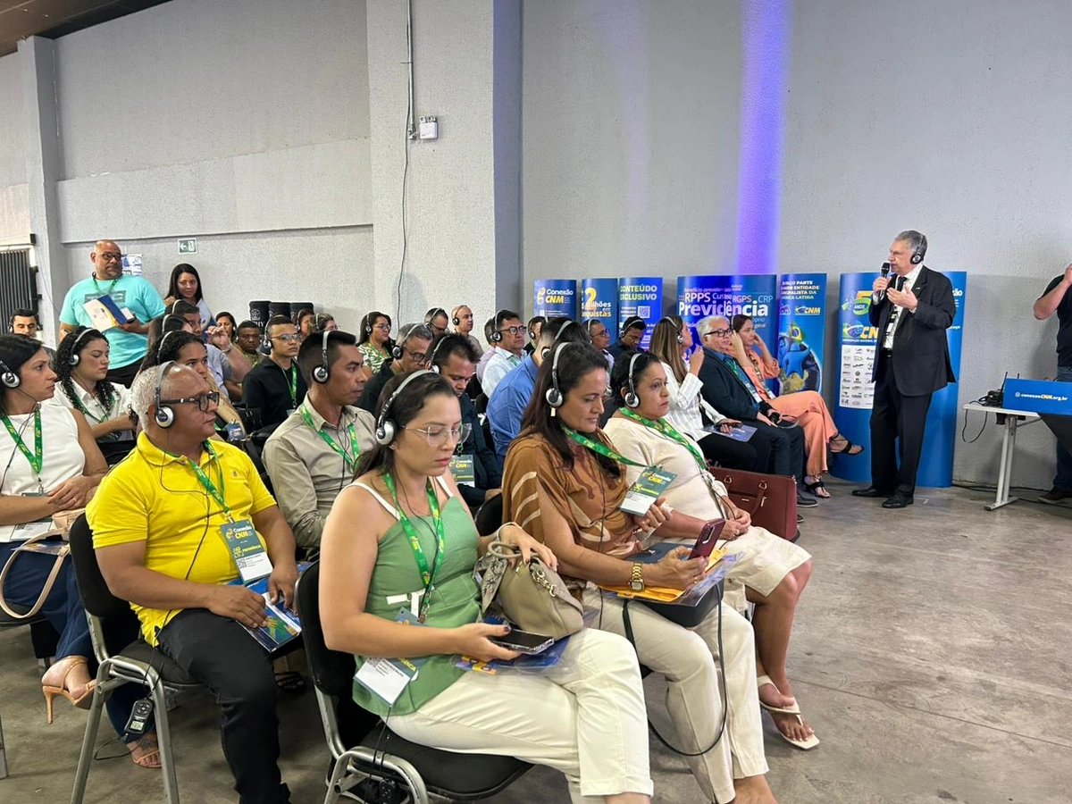 Primeiro dia do Conexão CNM reúne prefeitos piauienses em Teresina