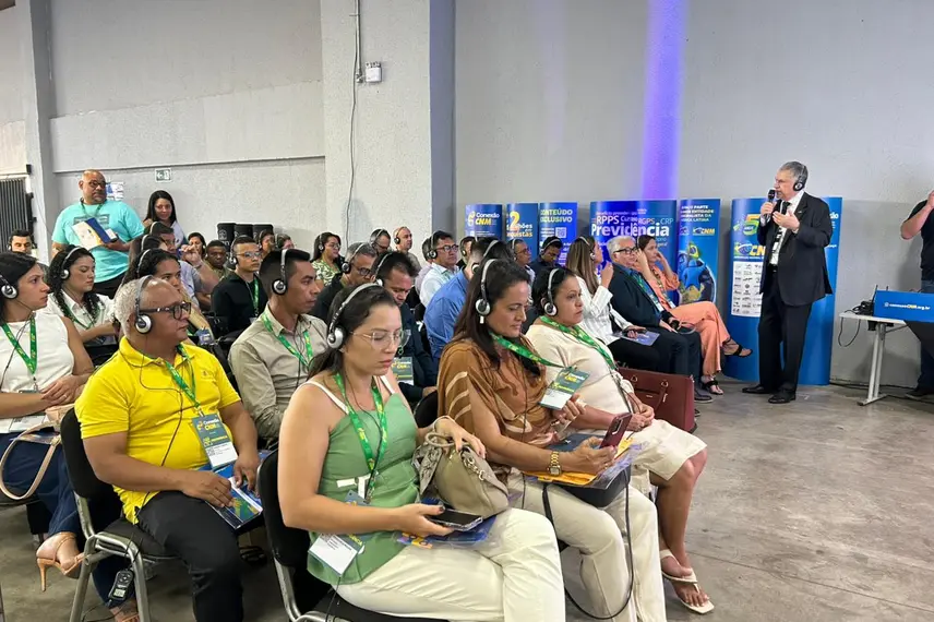 Primeiro dia do Conexão CNM reúne prefeitos piauienses em Teresina