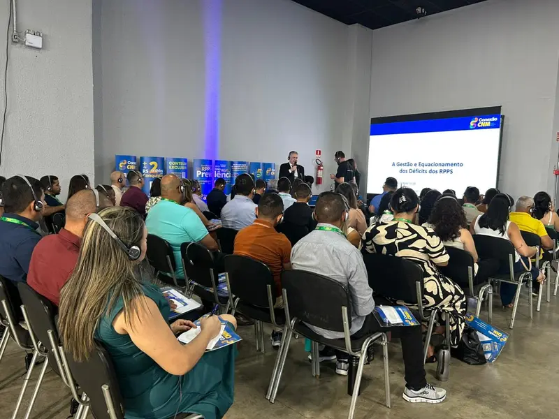 Primeiro dia do Conexão CNM reúne prefeitos piauienses em Teresina