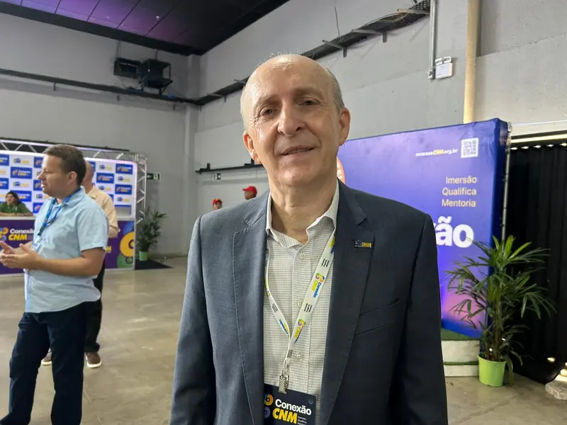 Primeiro dia do Conexão CNM reúne prefeitos piauienses em Teresina