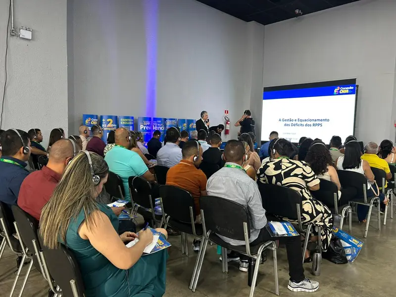 Primeiro dia do Conexão CNM reúne prefeitos piauienses em Teresina