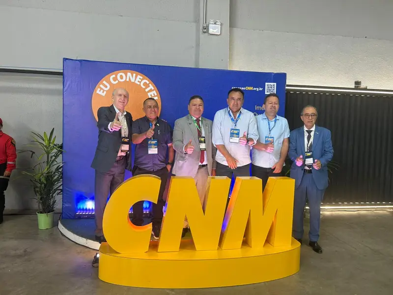 Primeiro dia do Conexão CNM reúne prefeitos piauienses em Teresina