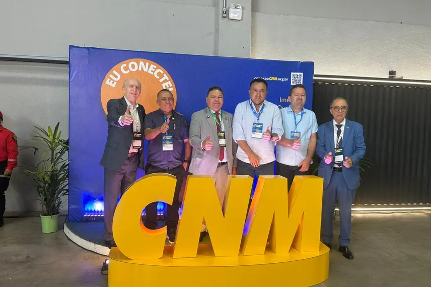 Primeiro dia do Conexão CNM reúne prefeitos piauienses em Teresina