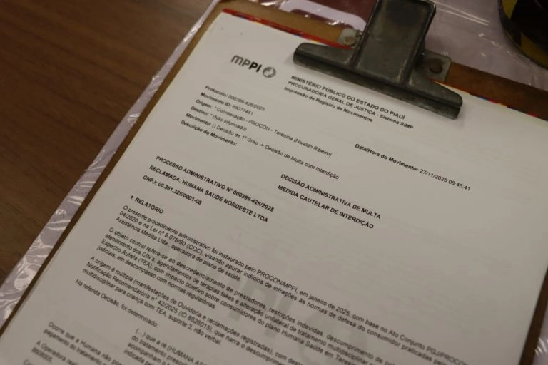 Procon interdita sede da Humana Saúde em Teresina por negar atendimento a autistas