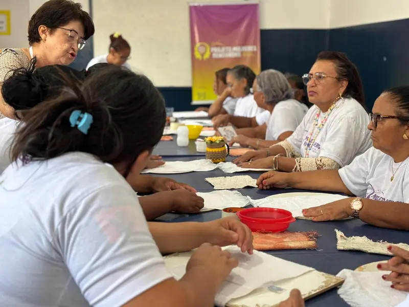 Projeto fortalece empreendedorismo feminino com artesanato e geração de renda