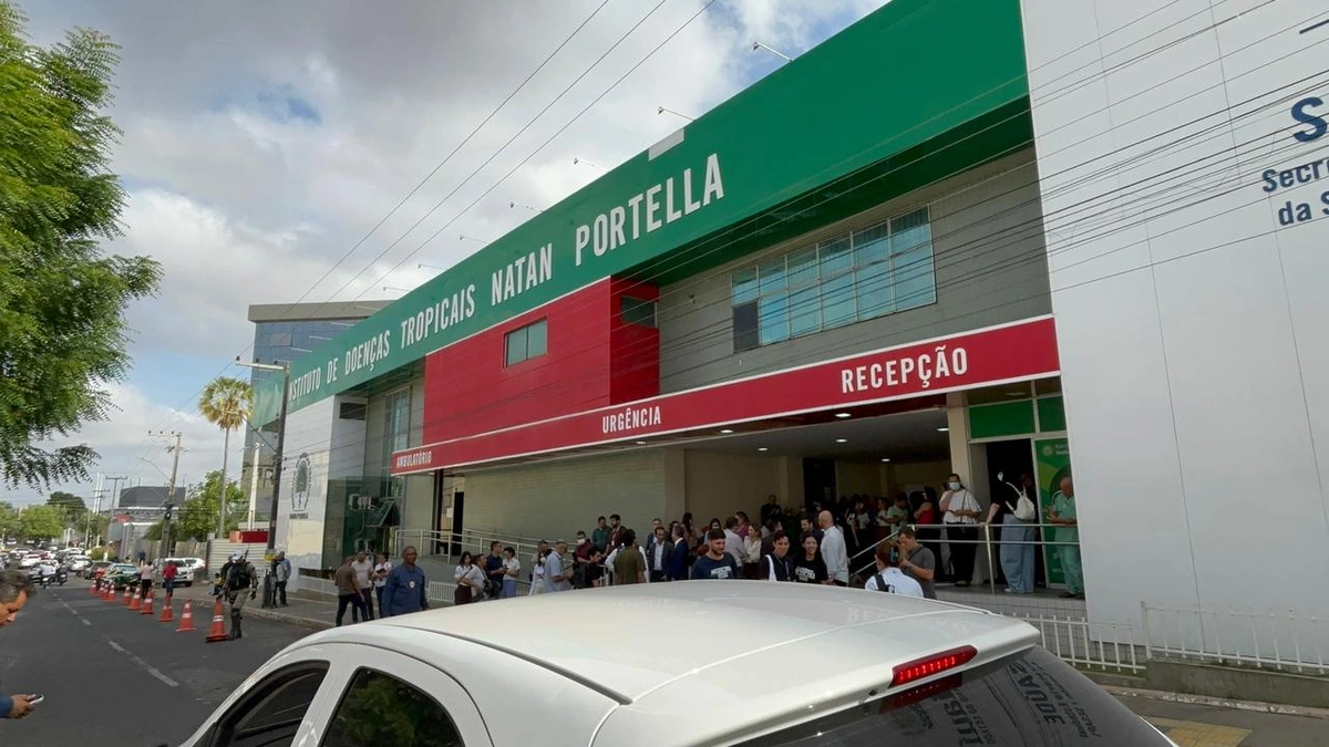 Rafael Fonteles entrega UTI do Hospital Natan Portella e anuncia reforma