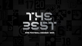 Raphinha concorre ao The Best do Fifa (Foto: Lluis GENE / AFP)