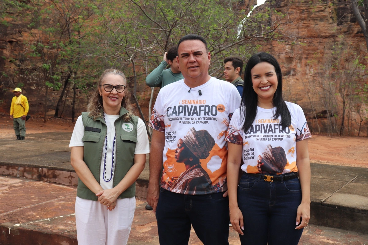 Religiosidade e ancestralidade marcam a abertura do I Seminário CAPIVAFRO no Anfiteatro da Pedra Furada