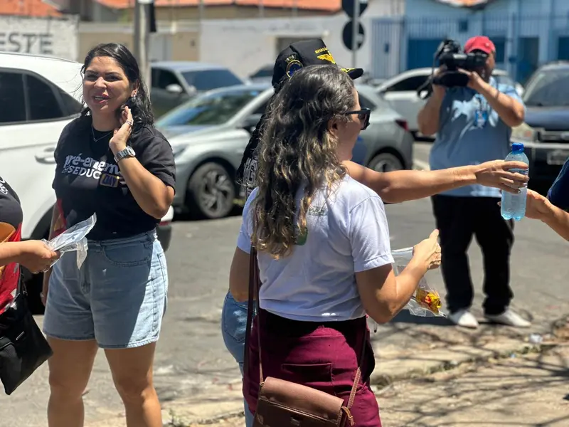 Segundo dia do Enem 2025: Conecta Piauí acompanha movimento perto na UESPI
