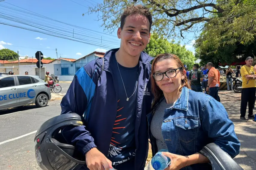 Segundo dia do Enem 2025: Conecta Piauí acompanha movimento perto na UESPI