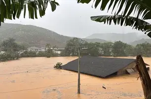 Subiu para 11 o número de cidades em situação de emergência em Santa Catarina (Foto: Reprodução)