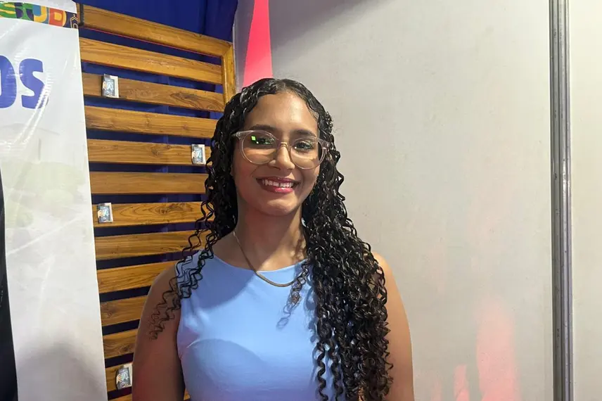 Taty Girl movimenta a 33ª Festa do Leite em São José do Divino