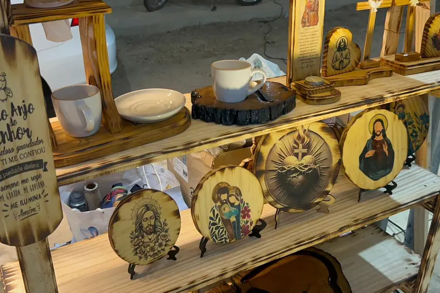 Taty Girl movimenta a 33ª Festa do Leite em São José do Divino