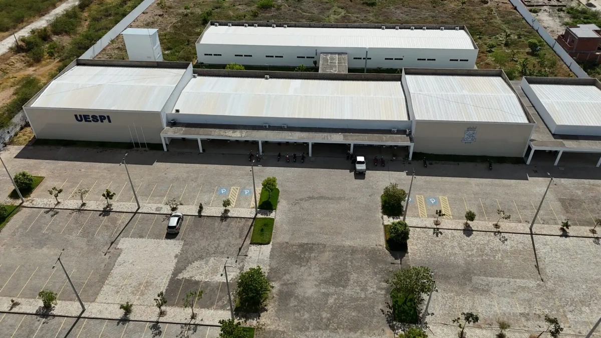 Uespi investe R$ 600 mil em reforma do Campus de Oeiras