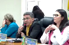 Presidente da Câmara de São Miguel do Tapuio faz manobra para se manter no poder