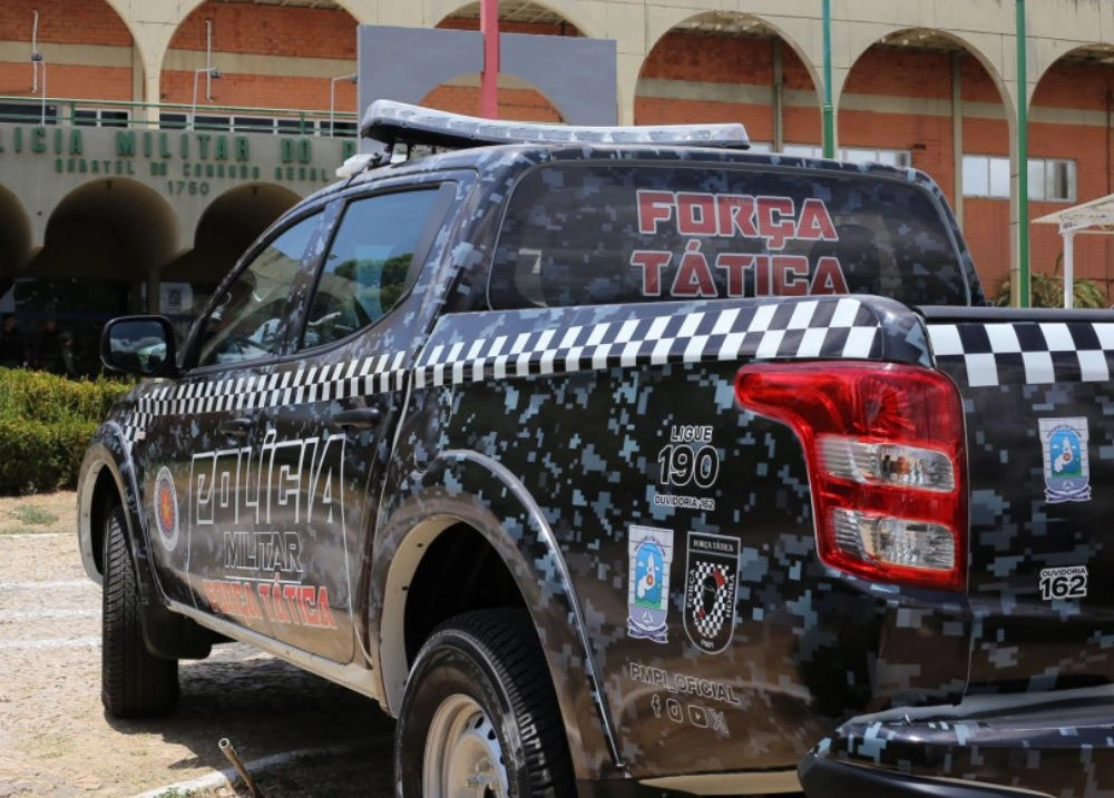 Viatura da Força Tática da PM-PI