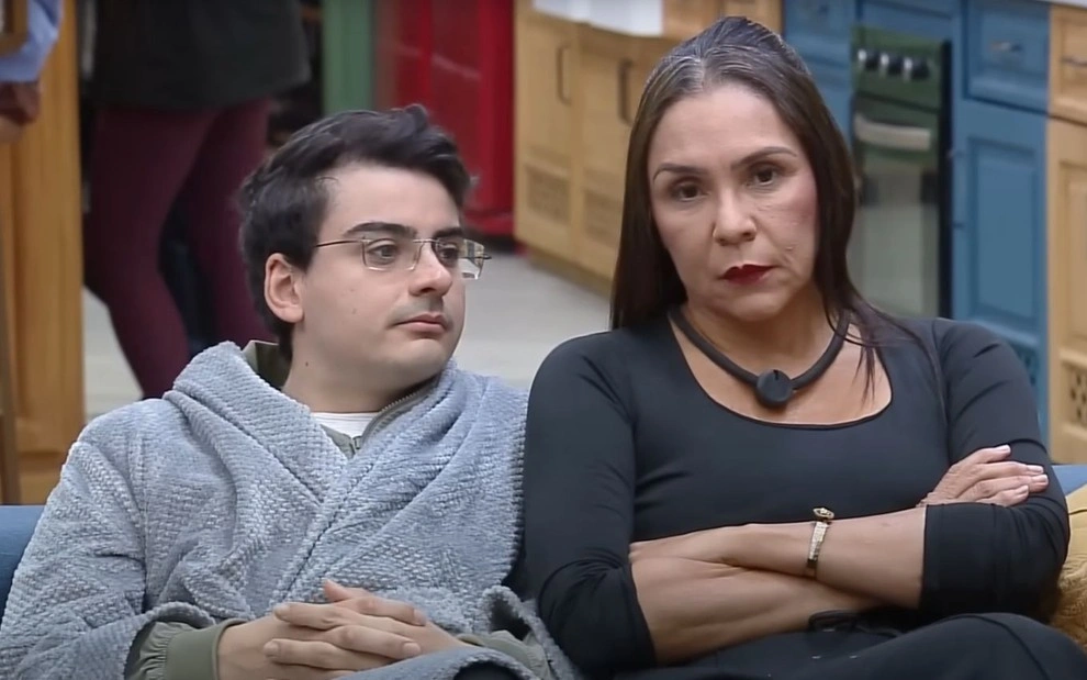 Yoná e Dudu Camargo