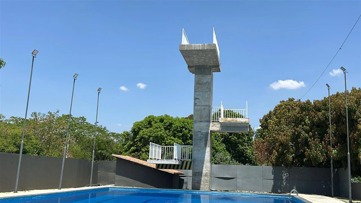 Acadepol inaugura piscina semiolímpica e amplia formação das forças de segurança
