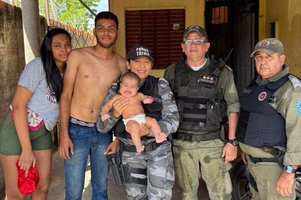 Ação rápida da Polícia Militar salva bebê engasgado na zona Sul de Teresina