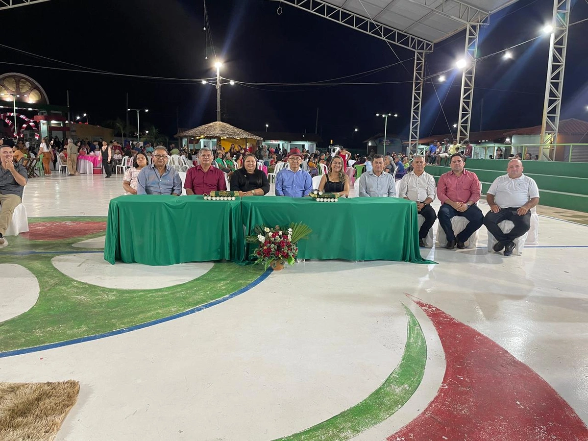 Alunos de São João do Arraial celebram formatura do Fundamental