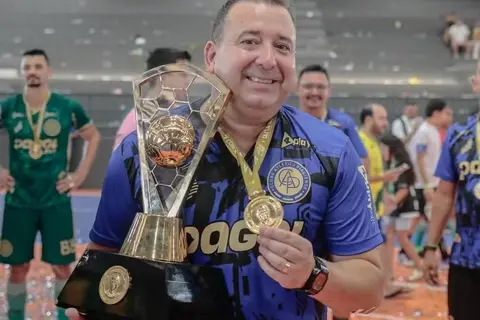 André Bié renova com o CAP Futsal para 2026