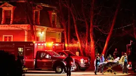 Ataque a tiros deixa dois mortos e nove feridos na Universidade Brown, nos EUA (Foto: Reprodução/BING GUAN/AFP)