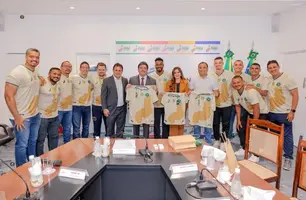 Atlético-PI realiza visita ao governador do Piauí em comemoração a título do Brasileiro de futsal (Foto: Gabriel Paulino/CCOM)