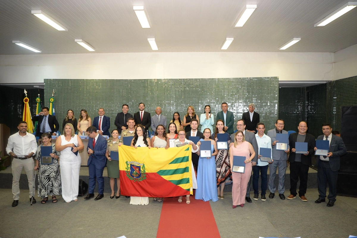 Câmara de São Raimundo Nonato entrega Título de Cidadania