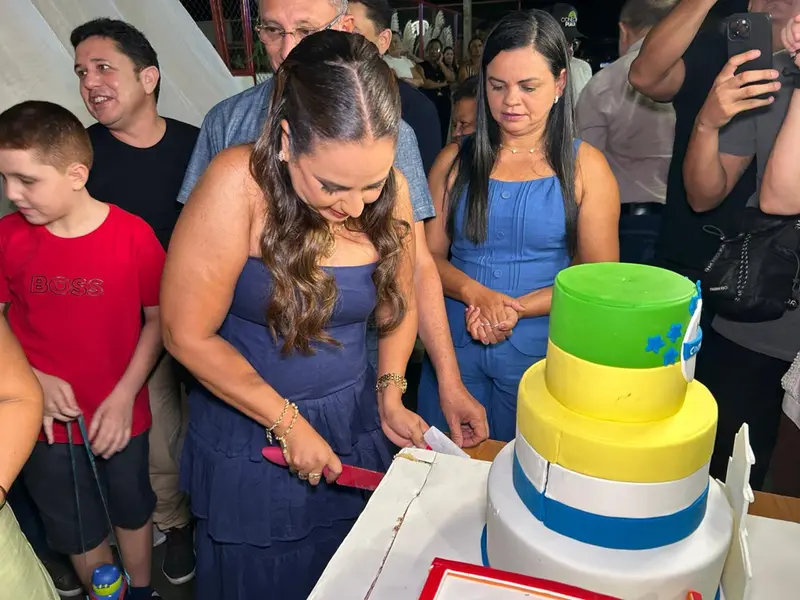 Cocal de Telha celebra 30 anos com premiações e tradicional corte do bolo