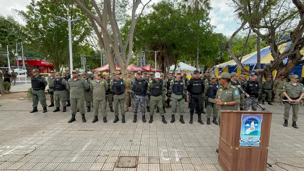 Com 300 policiais extras, PM-PI inicia Operação Boas Festas em Teresina