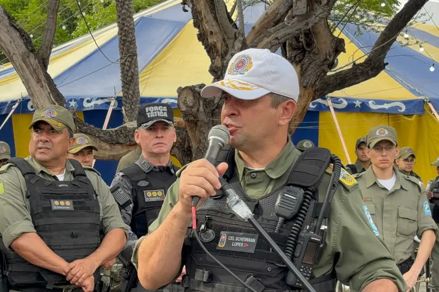 Com 300 policiais extras, PM-PI inicia Operação Boas Festas em Teresina