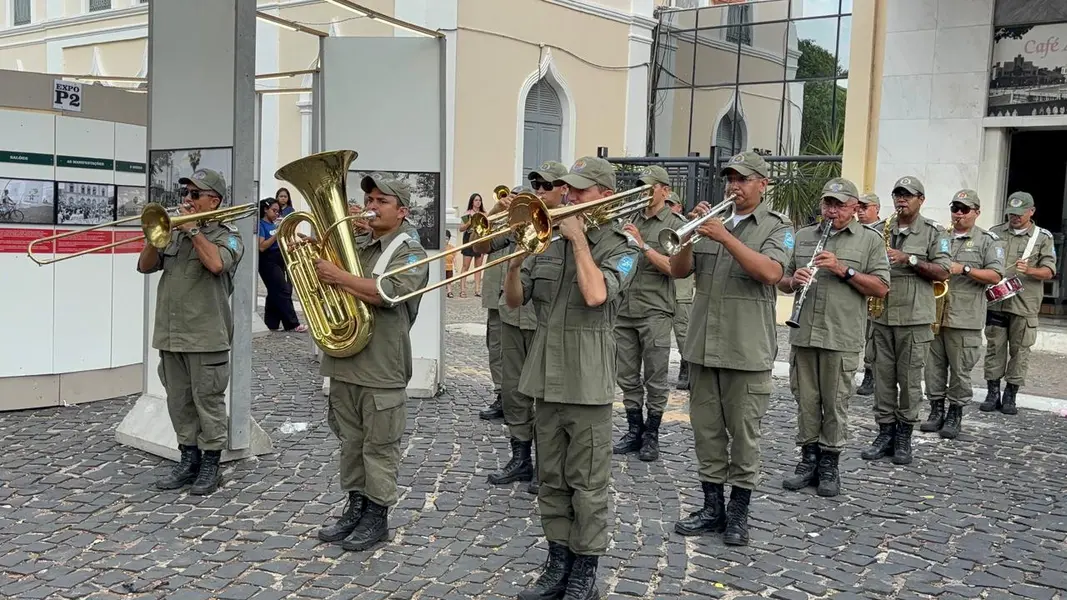 Com 300 policiais extras, PM-PI inicia Operação Boas Festas em Teresina