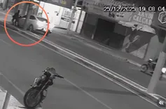 Criança de 7 anos fica gravemente ferida após ser arrastada por cavalo em Pedro II