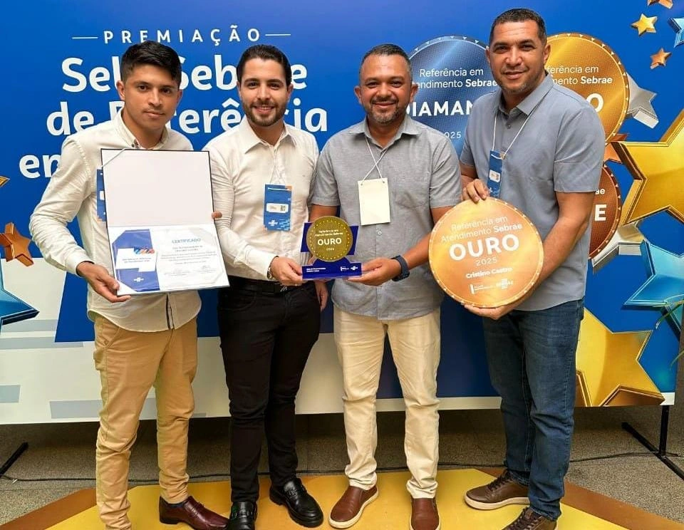 Cristino Castro recebe Selo Ouro de Referência em Atendimento do Sebrae 2025