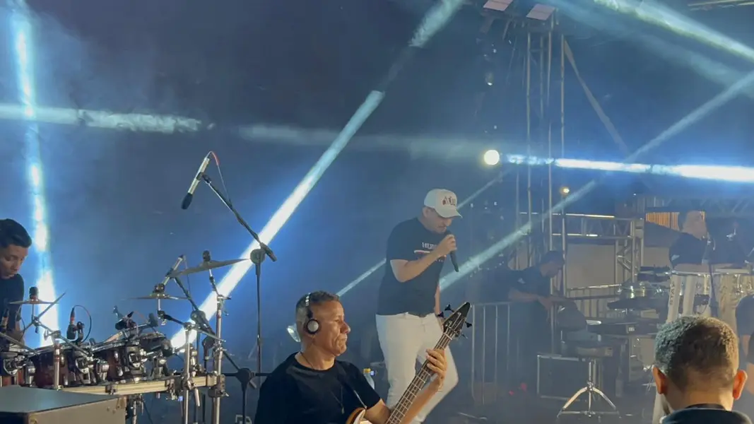 Demerval Lobão celebra 62 anos com bolo, shows e participação popular