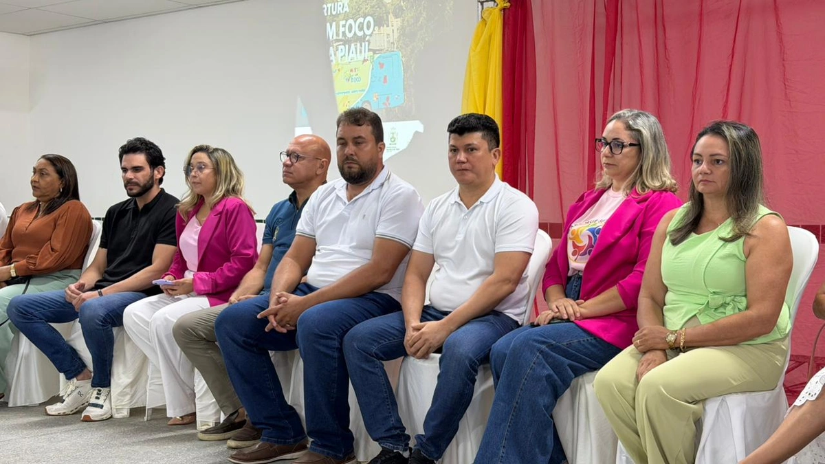 Deputado Rubens Vieira participa da abertura do Programa Mente em Foco em Valença do Piauí